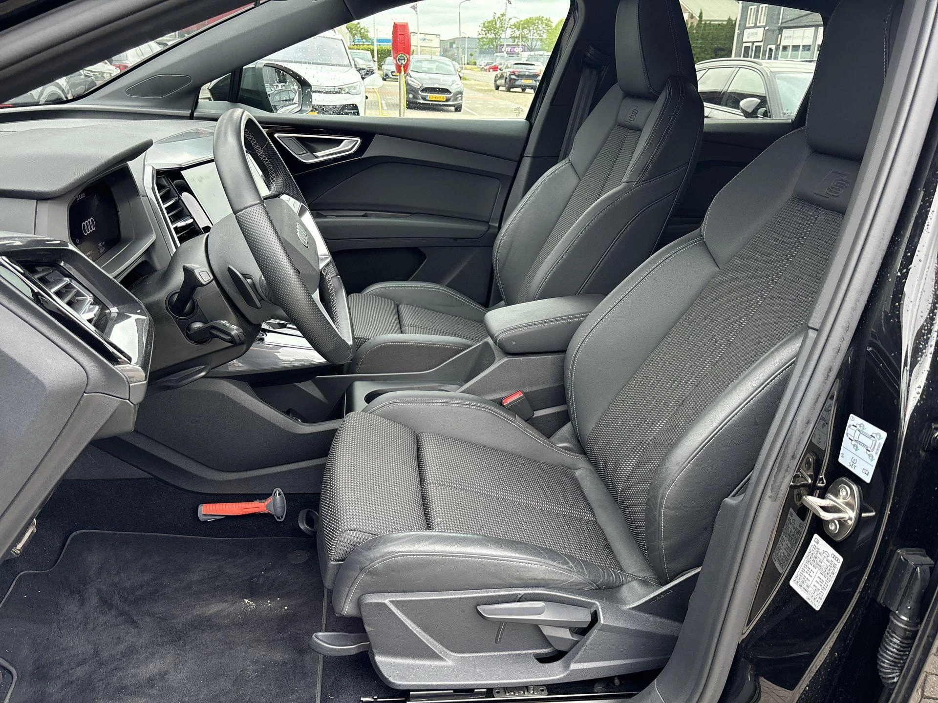 Hoofdafbeelding Audi Q4 e-tron
