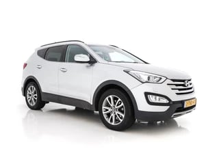 Hoofdafbeelding Hyundai Santa Fe Hyundai Santa Fe 2.2 CRDi 4WD Business Edition *VOLLEDER | XENON | NAVI-FULLMAP | CAMERA | KEYLESS | ECC | PDC | CRUISE | COMFORT-SEATS*