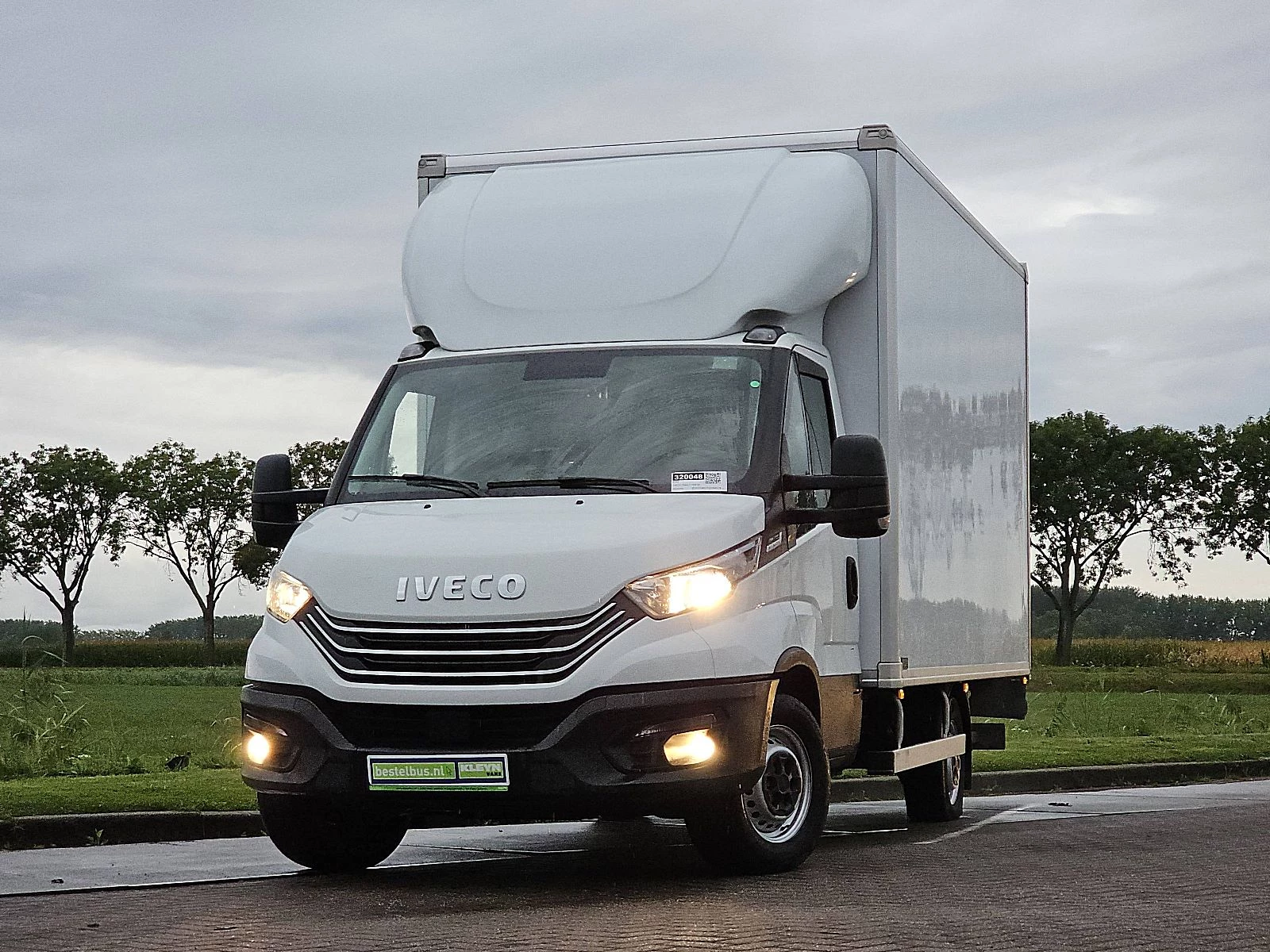 Hoofdafbeelding Iveco 35S18