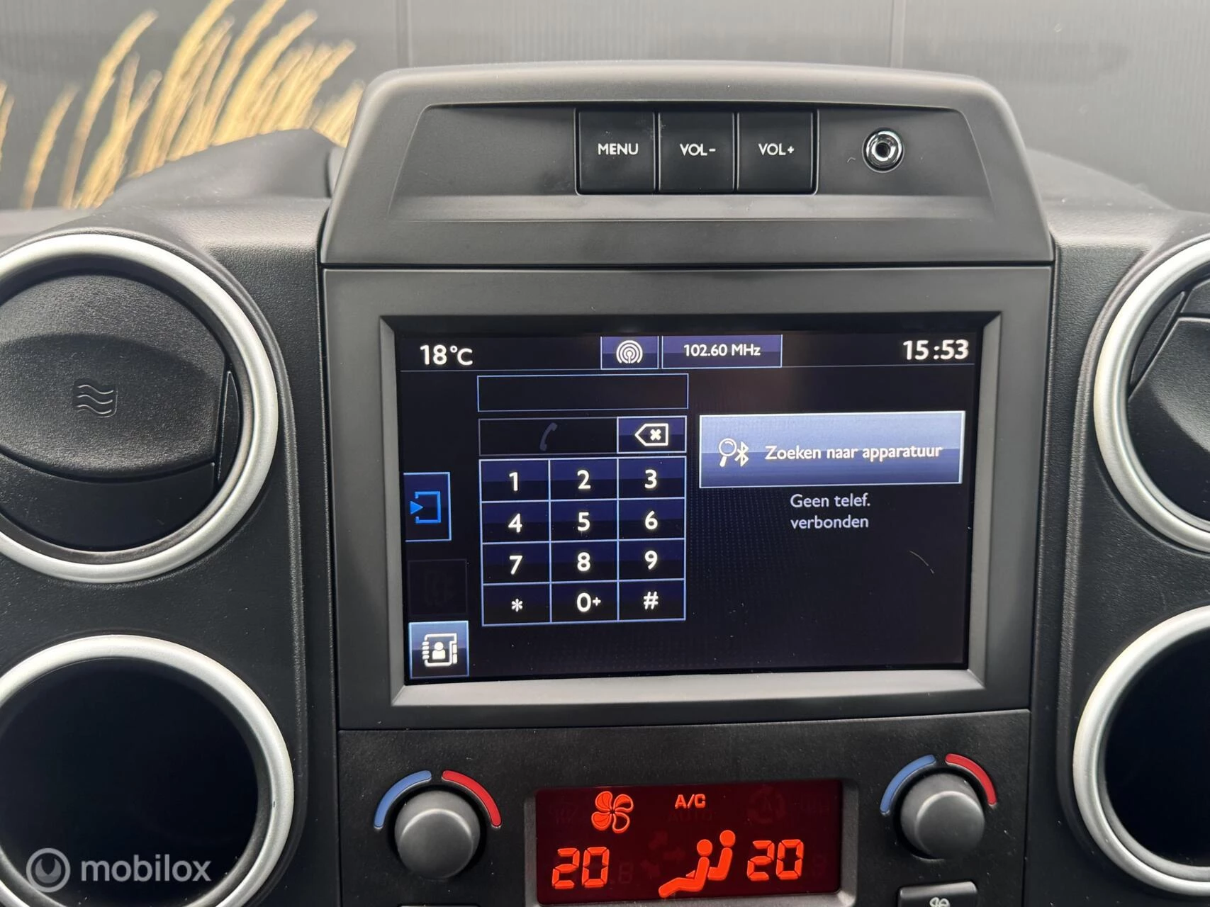 Hoofdafbeelding Peugeot Partner