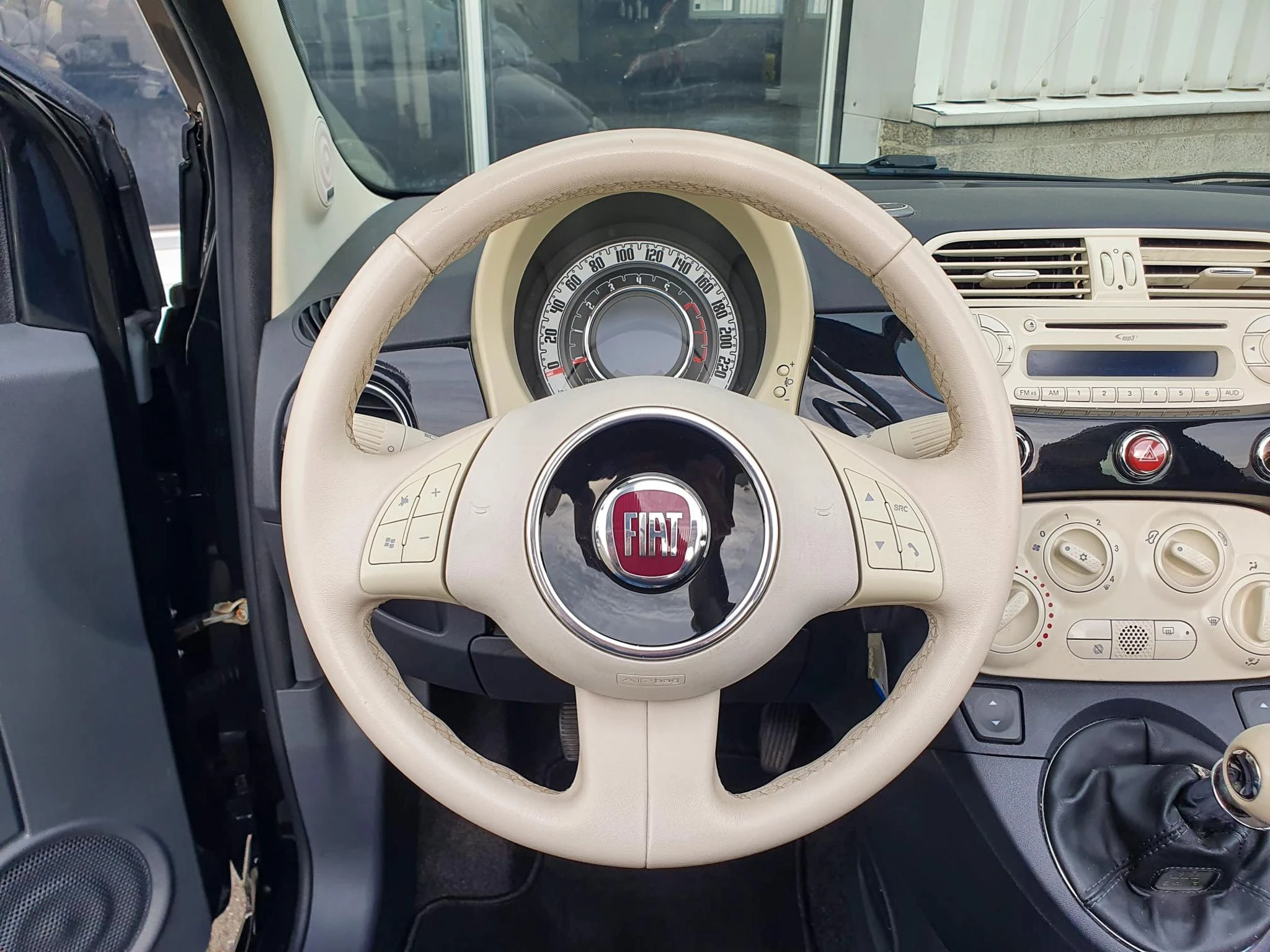 Hoofdafbeelding Fiat 500C