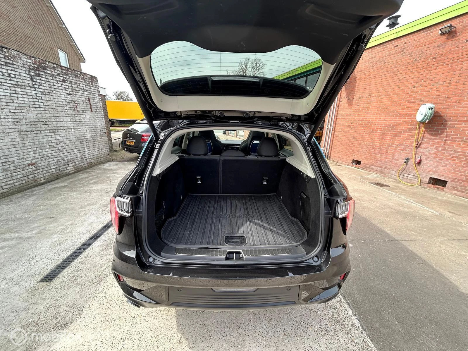 Hoofdafbeelding Lynk & Co 01