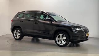 Hoofdafbeelding Škoda Karoq Skoda Karoq 1.0 TSI DSG Ambition Business Navigatie Parkeersensoren DAB+ Stoelverwarming