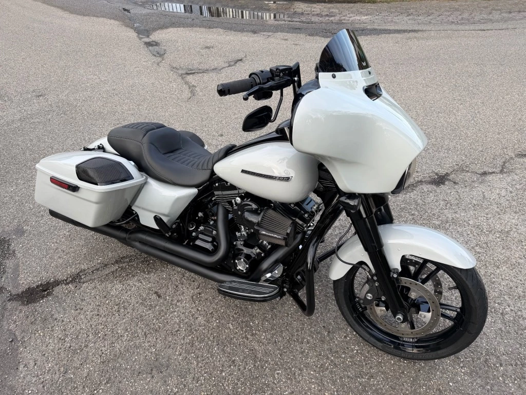 Hoofdafbeelding Harley-Davidson Street Glide