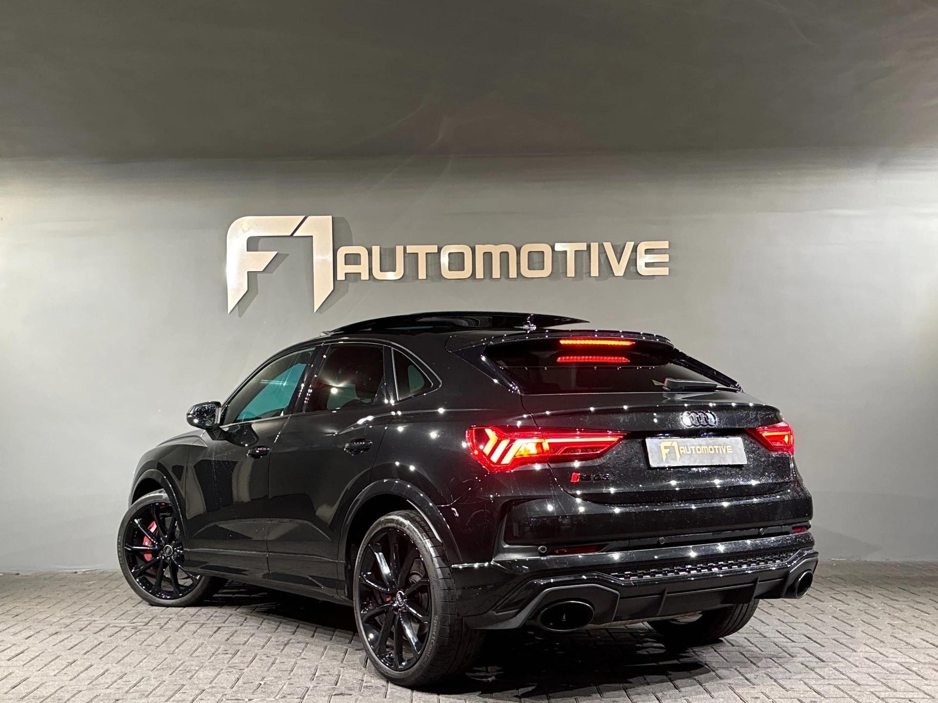 Hoofdafbeelding Audi RSQ3