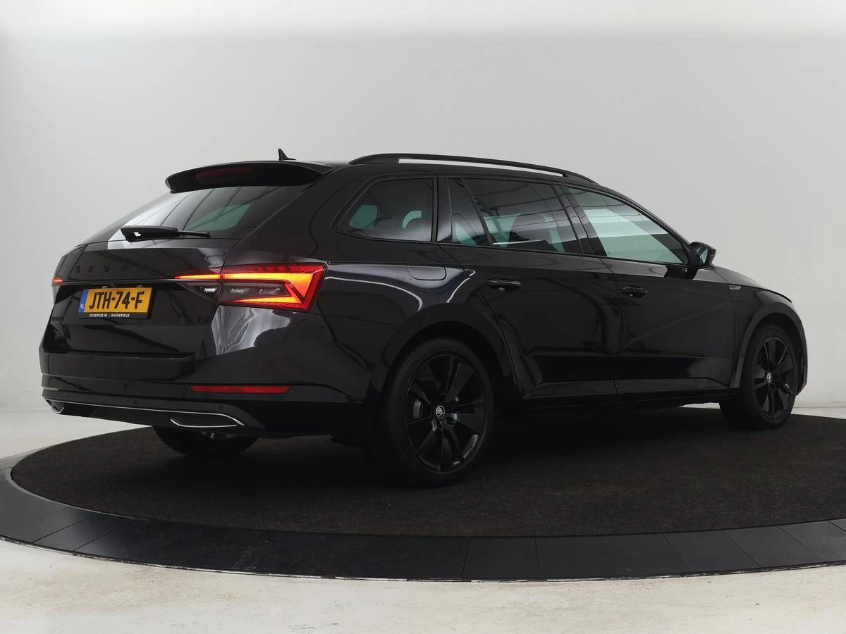 Hoofdafbeelding Škoda Superb