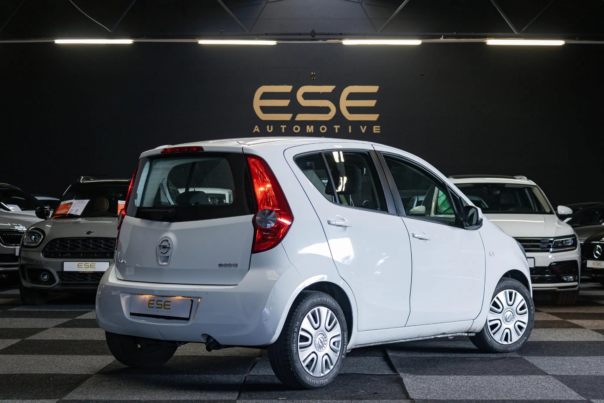 Hoofdafbeelding Opel Agila