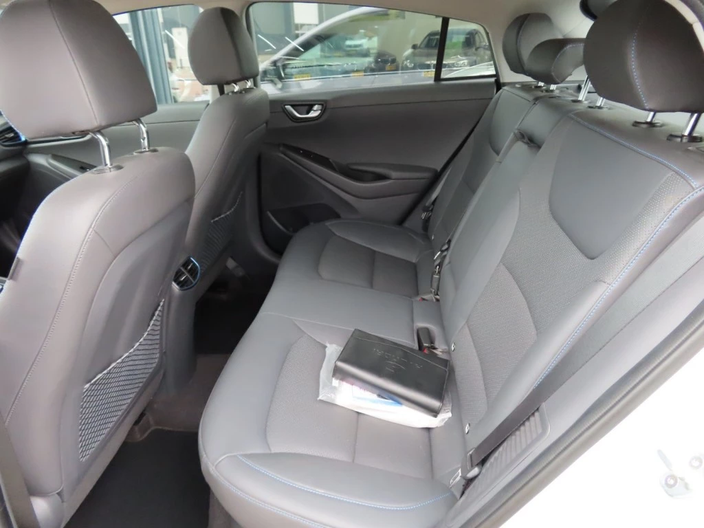 Hoofdafbeelding Hyundai IONIQ