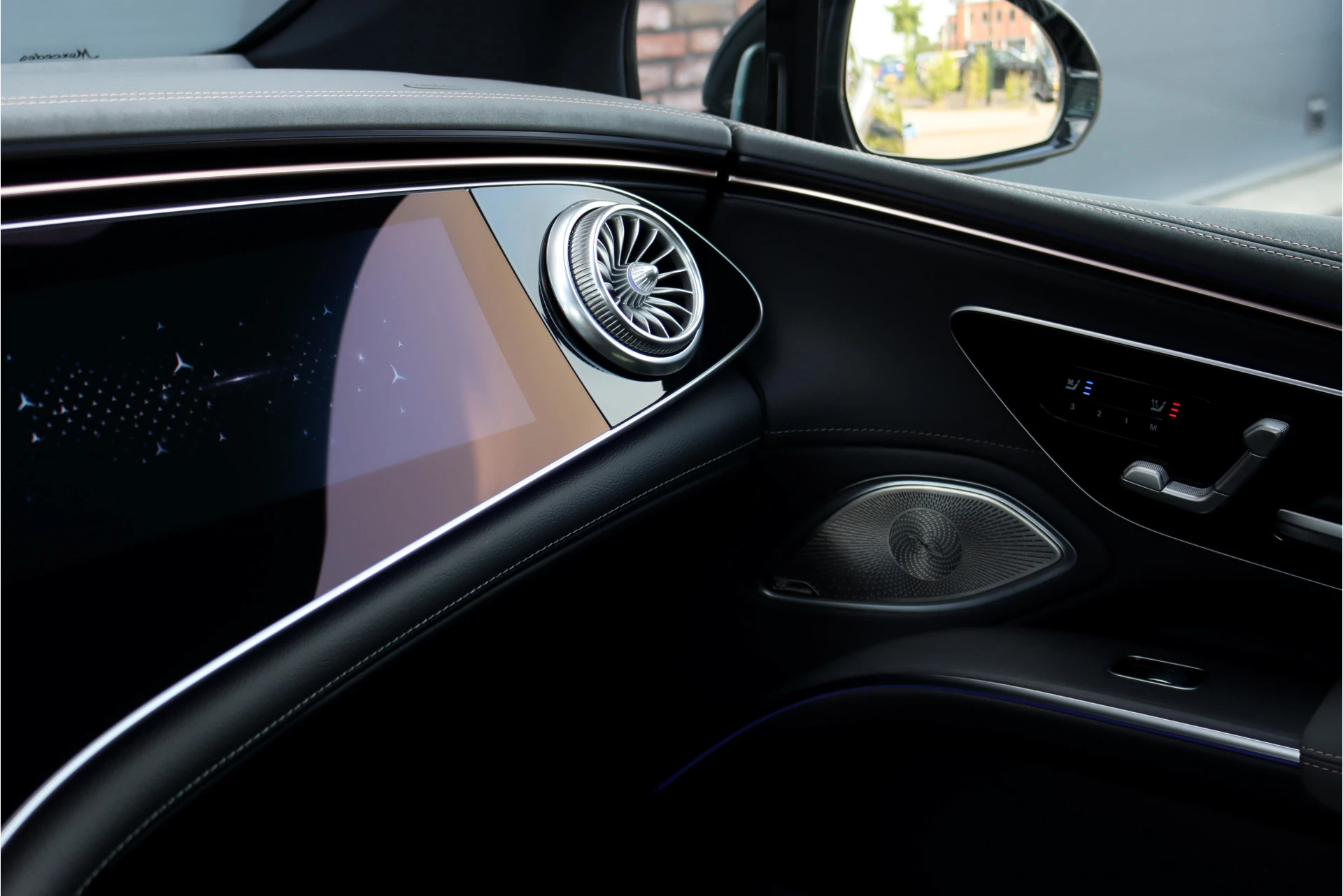 Hoofdafbeelding Mercedes-Benz EQS