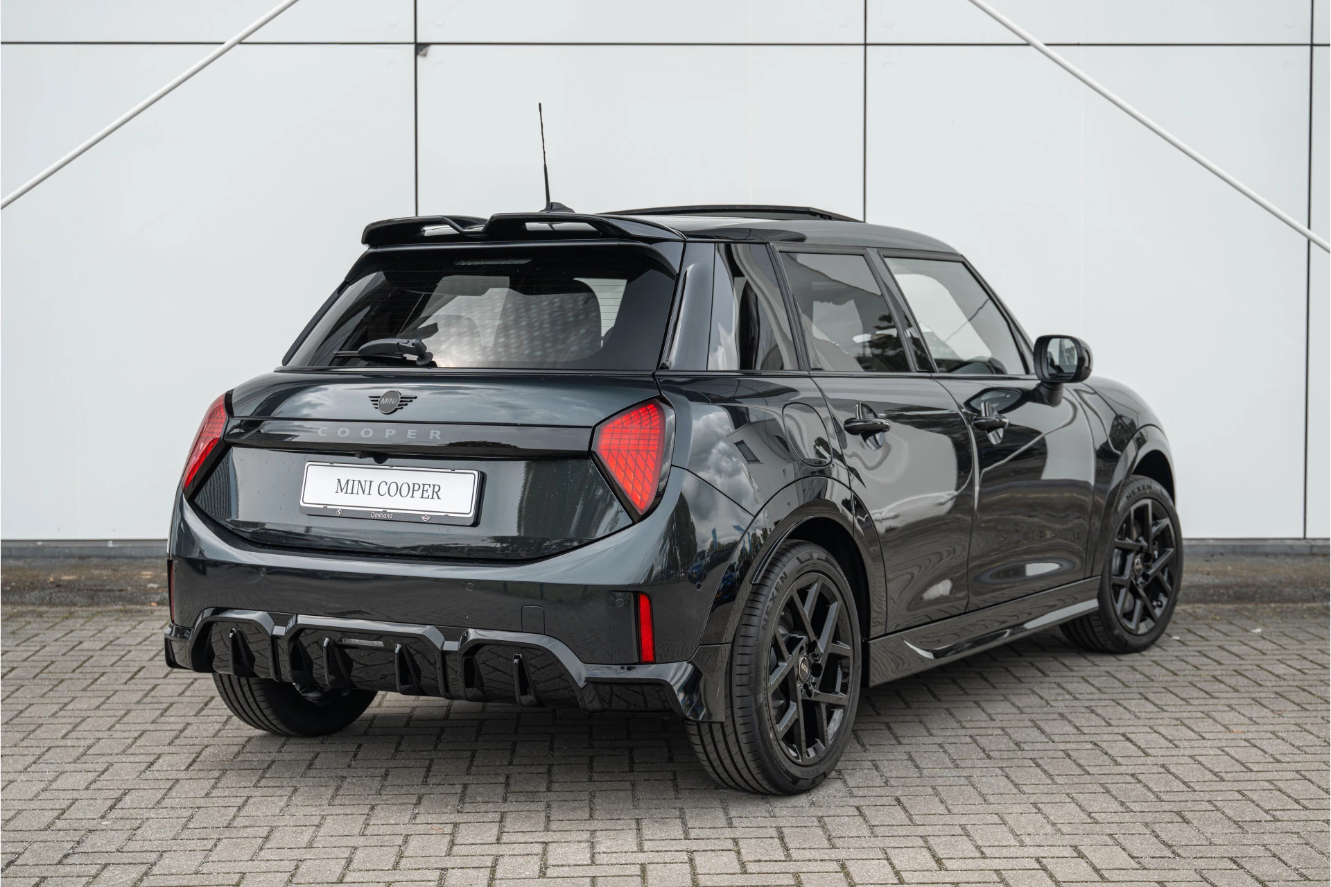 Hoofdafbeelding MINI 5-deurs