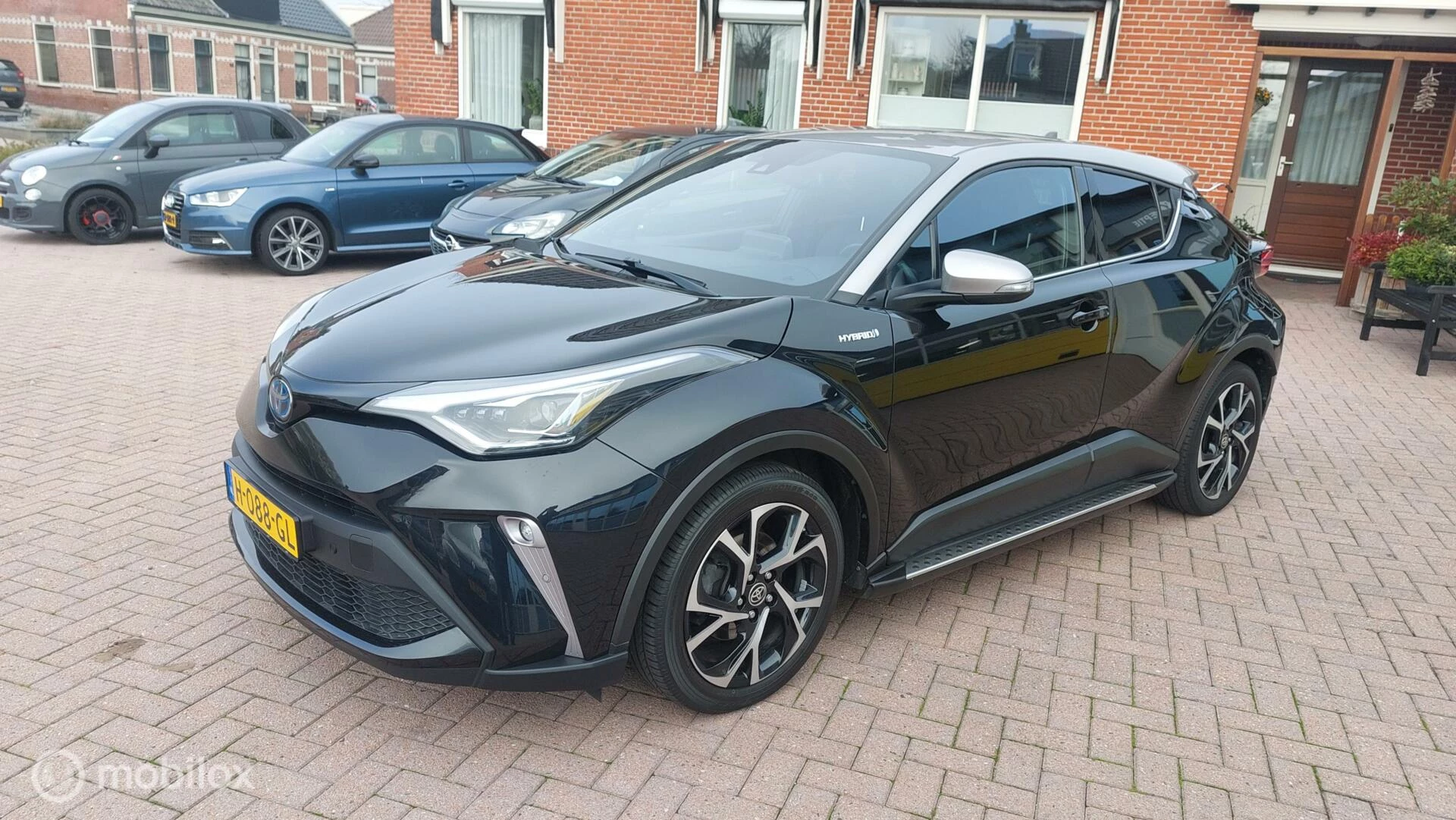 Hoofdafbeelding Toyota C-HR