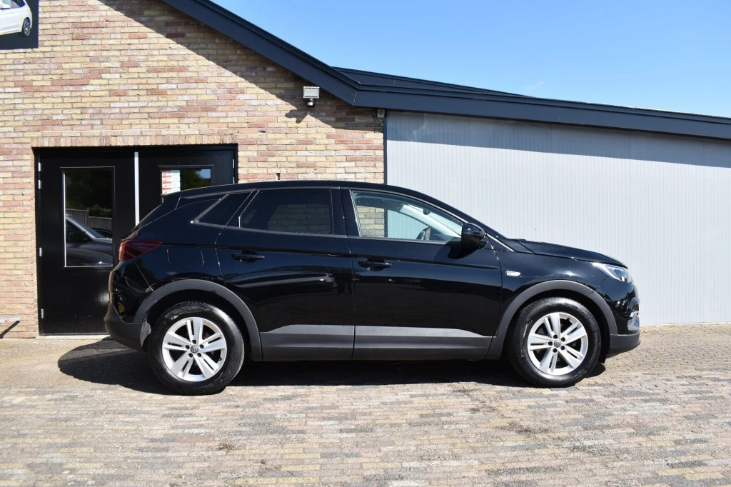 Hoofdafbeelding Opel Grandland X