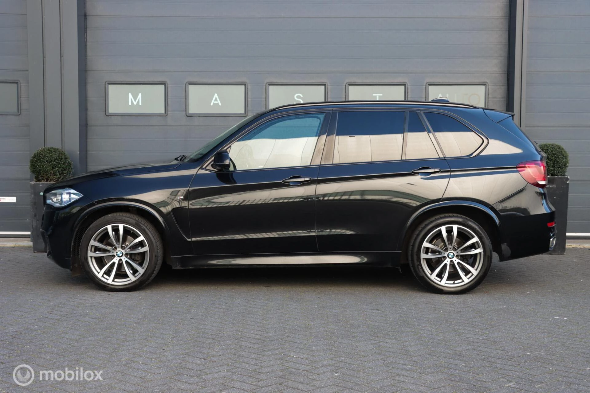 Hoofdafbeelding BMW X5