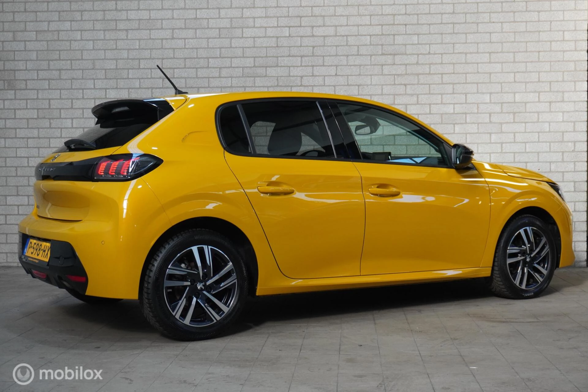 Hoofdafbeelding Peugeot 208