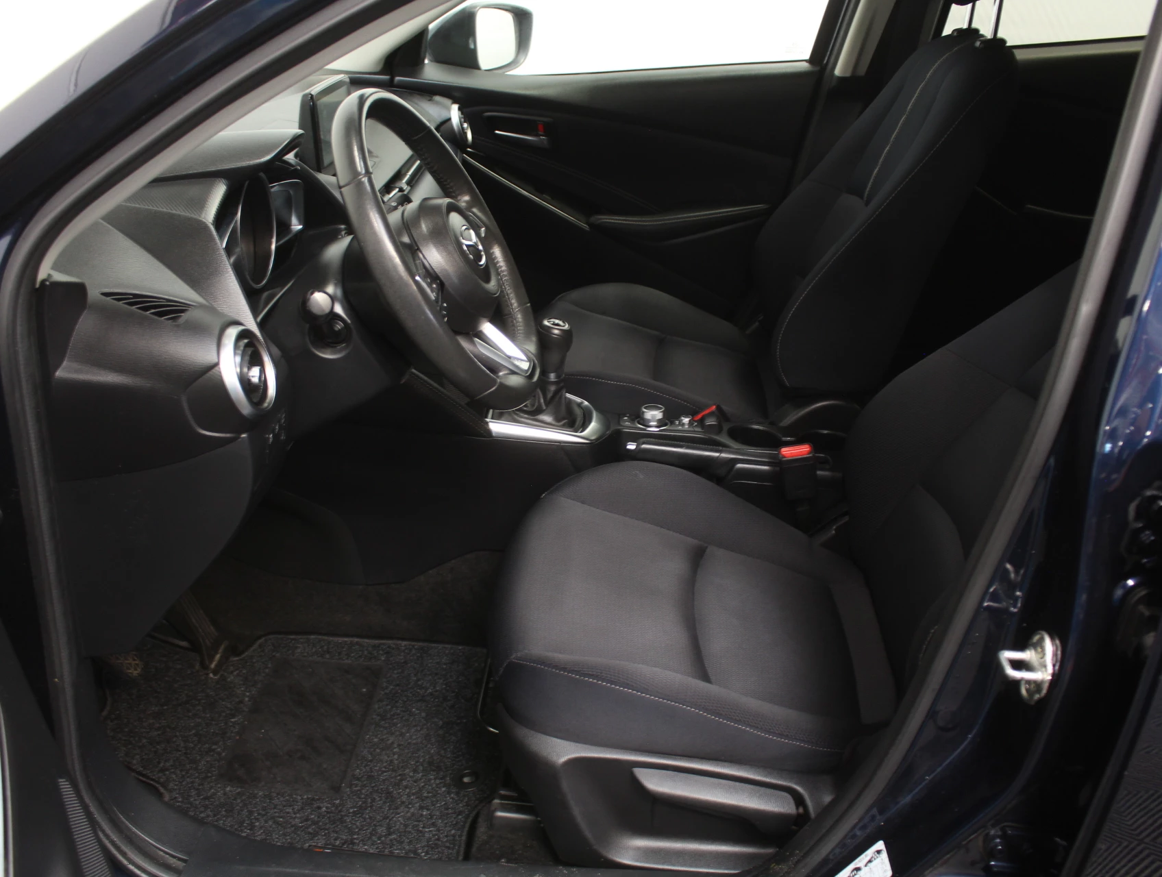 Hoofdafbeelding Mazda 2