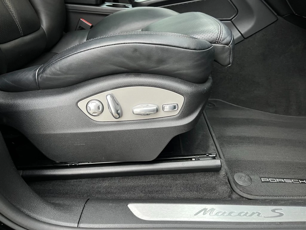 Hoofdafbeelding Porsche Macan