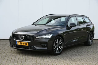 Hoofdafbeelding Volvo V60 Volvo V60 B4 Plus Dark -360°camera-Harman Kardon-Trekhaak