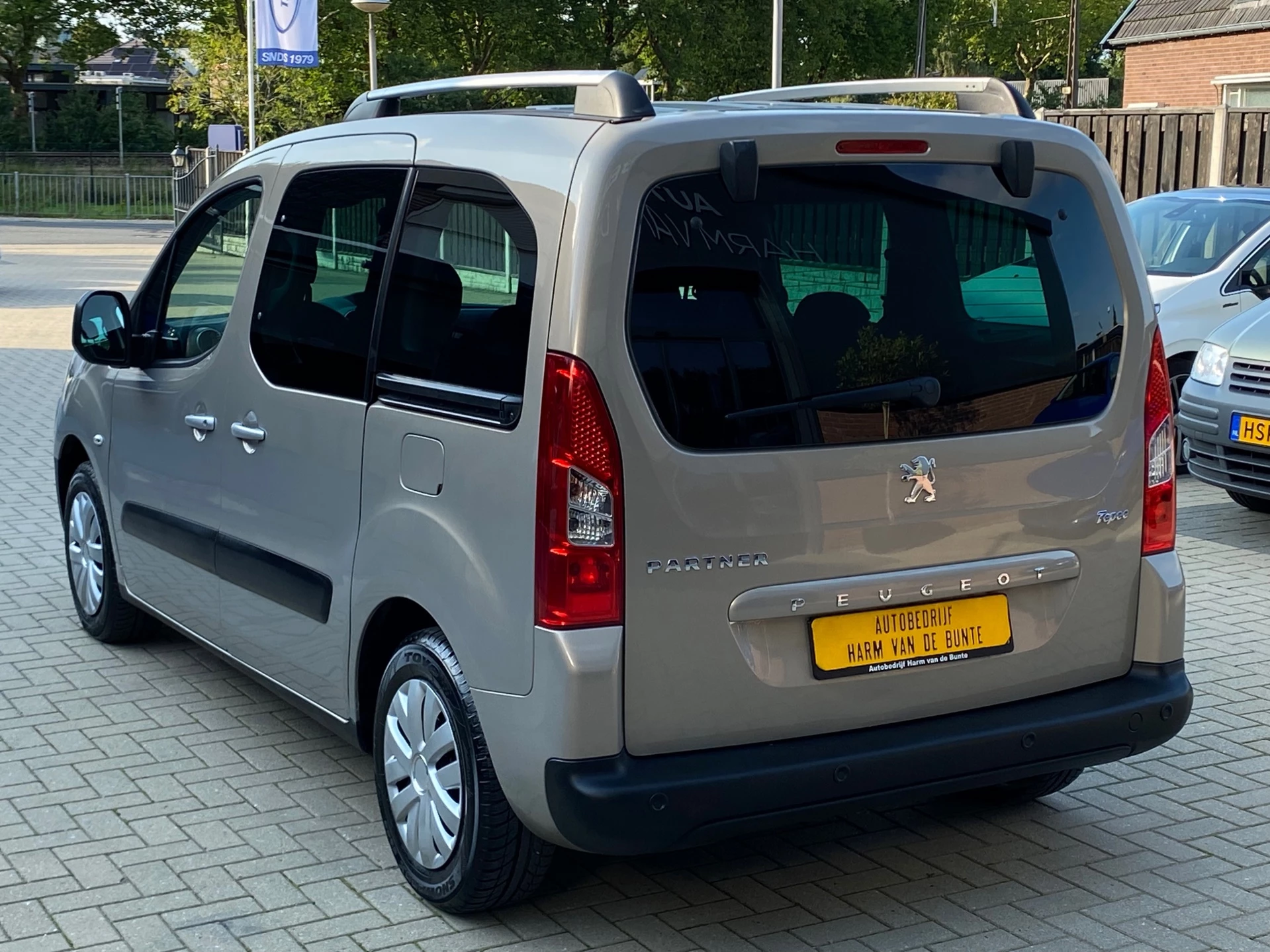 Hoofdafbeelding Peugeot Partner