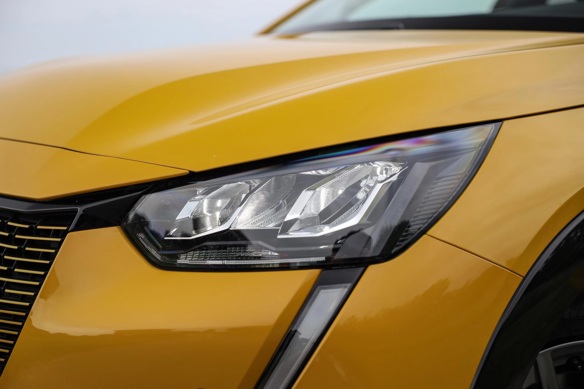 Hoofdafbeelding Peugeot e-208