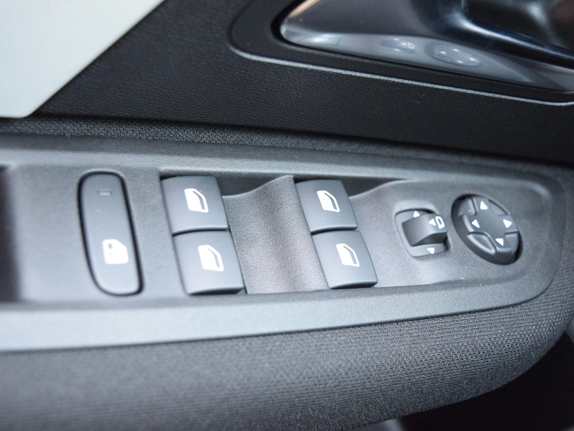 Hoofdafbeelding Citroën ë-C4