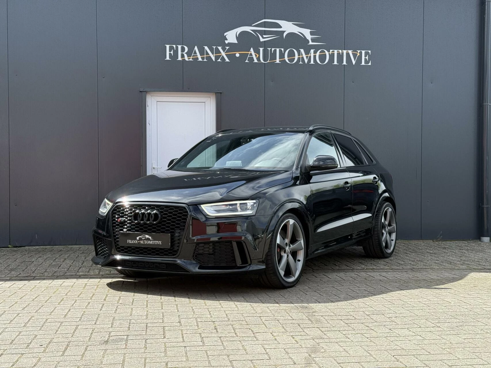 Hoofdafbeelding Audi RSQ3
