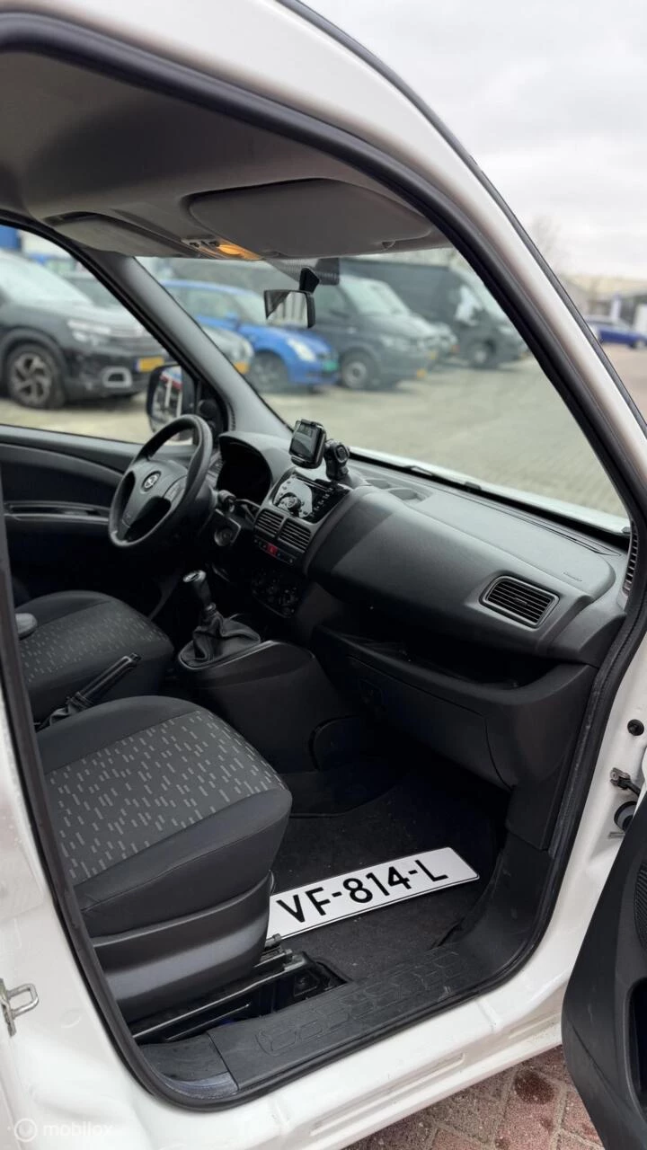 Hoofdafbeelding Opel Combo