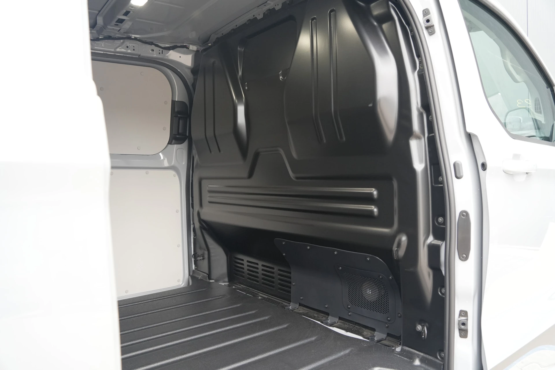 Hoofdafbeelding Ford E-Transit Custom