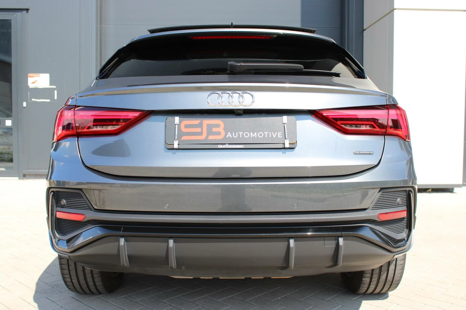 Hoofdafbeelding Audi Q3