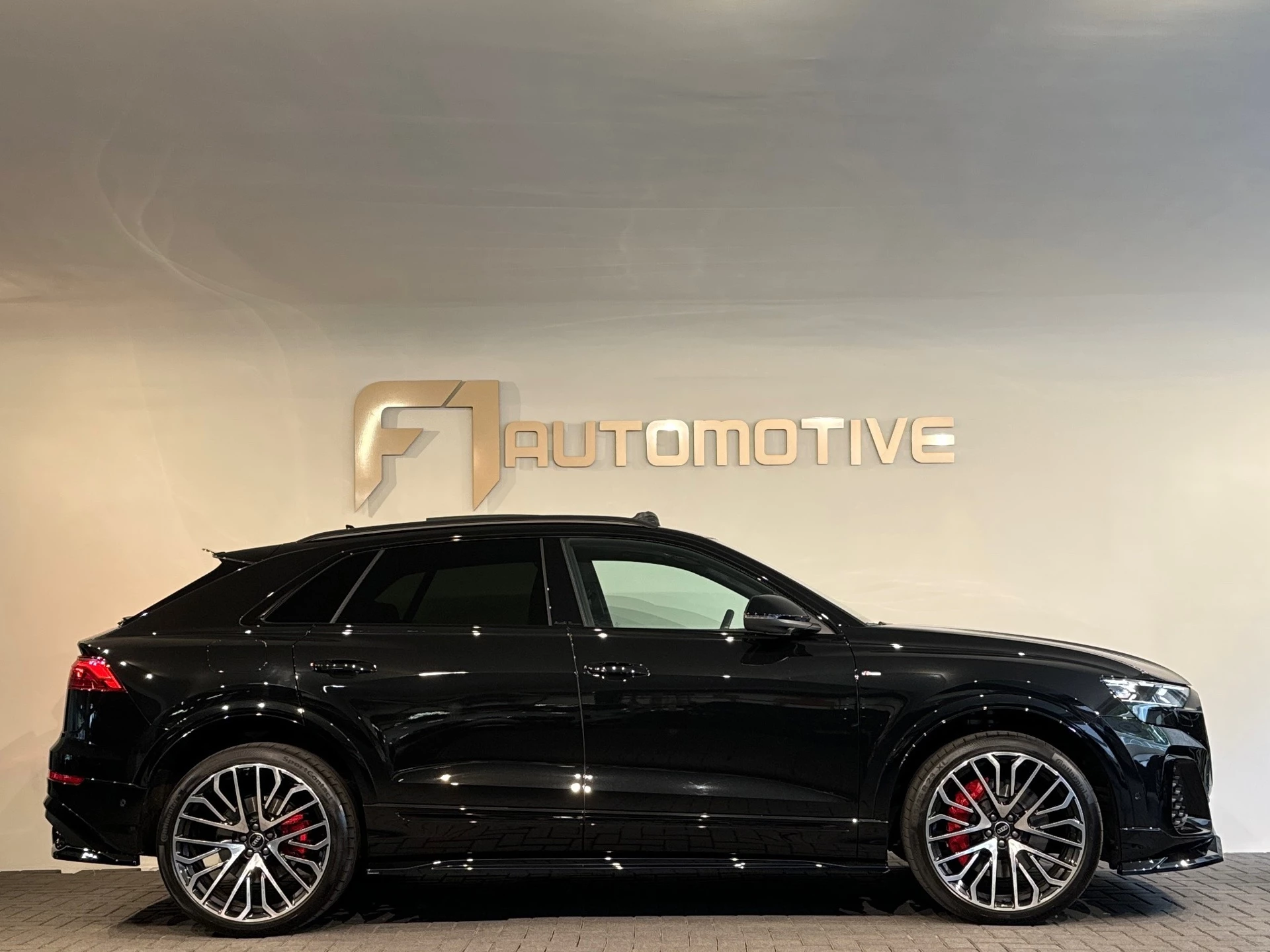 Hoofdafbeelding Audi Q8