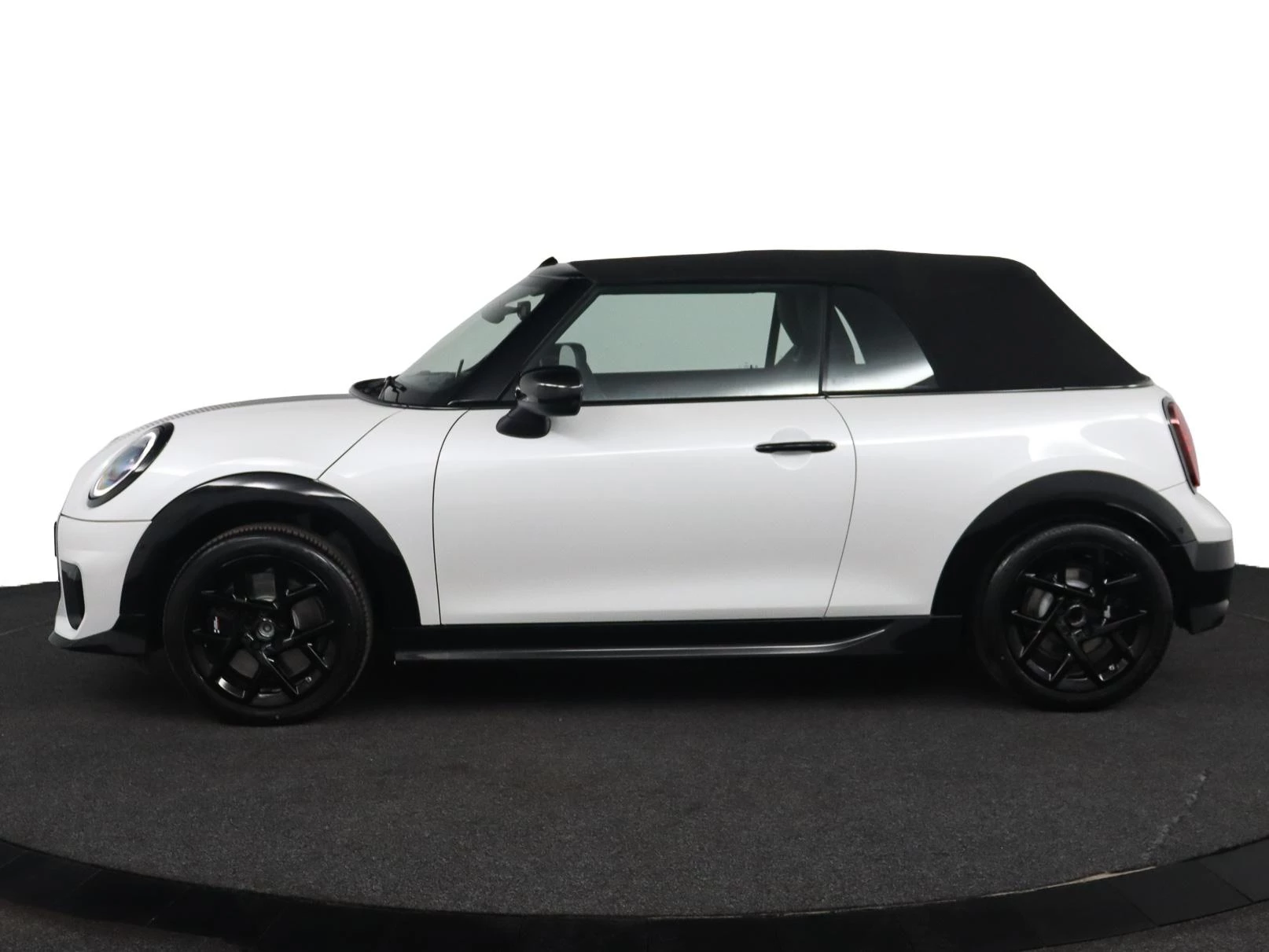 Hoofdafbeelding MINI Cabrio
