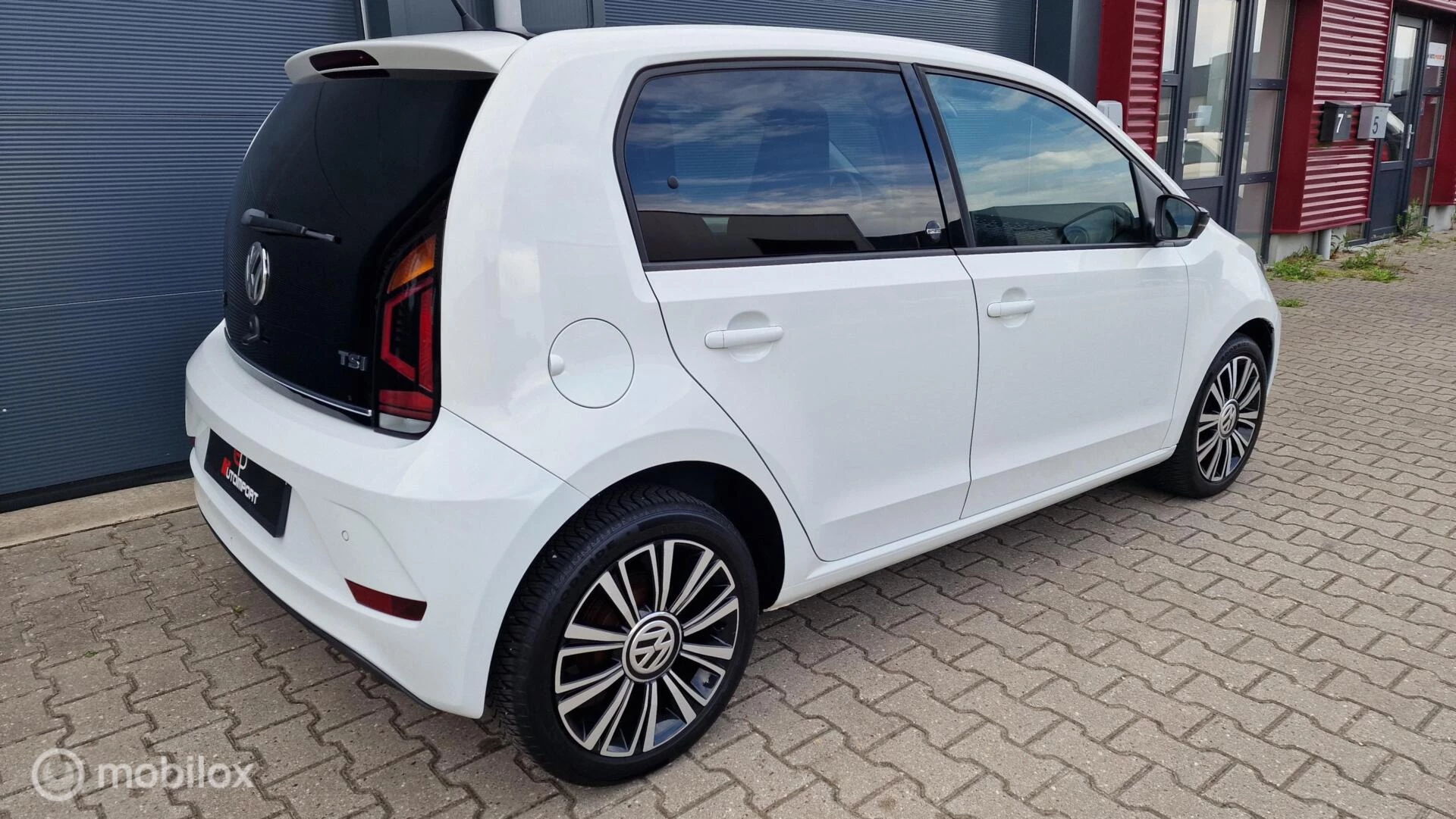 Hoofdafbeelding Volkswagen up!