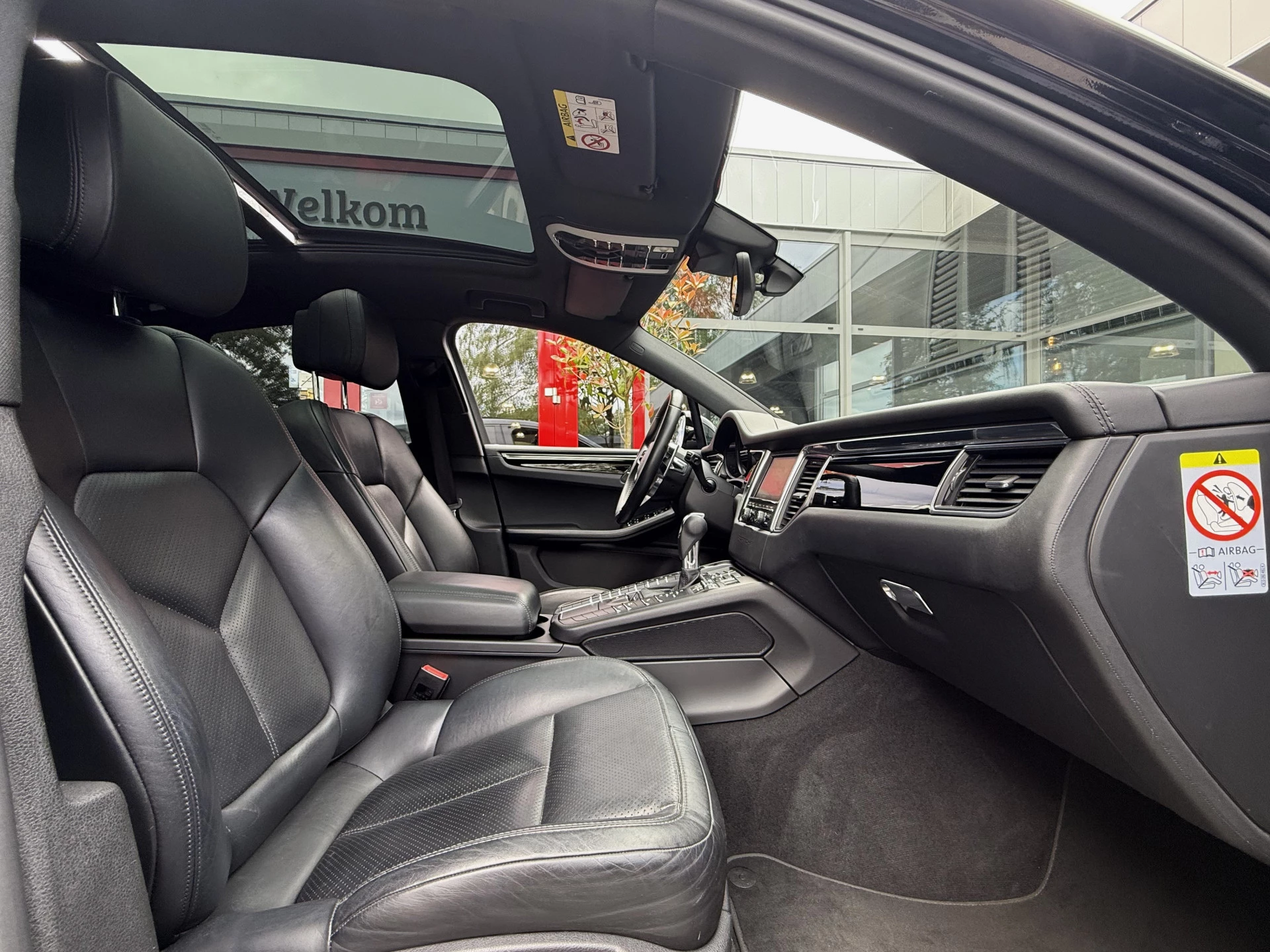 Hoofdafbeelding Porsche Macan