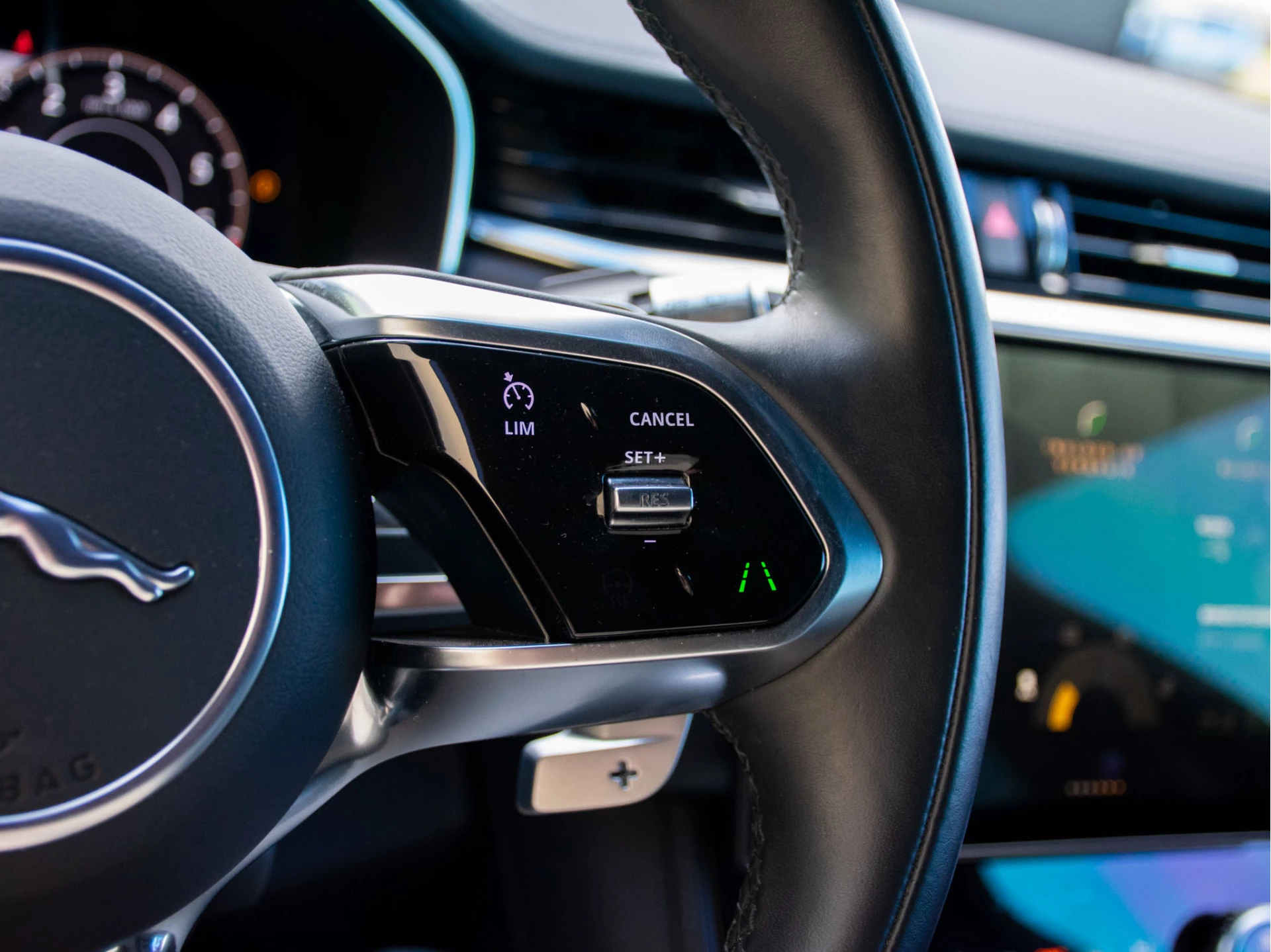 Hoofdafbeelding Jaguar F-PACE