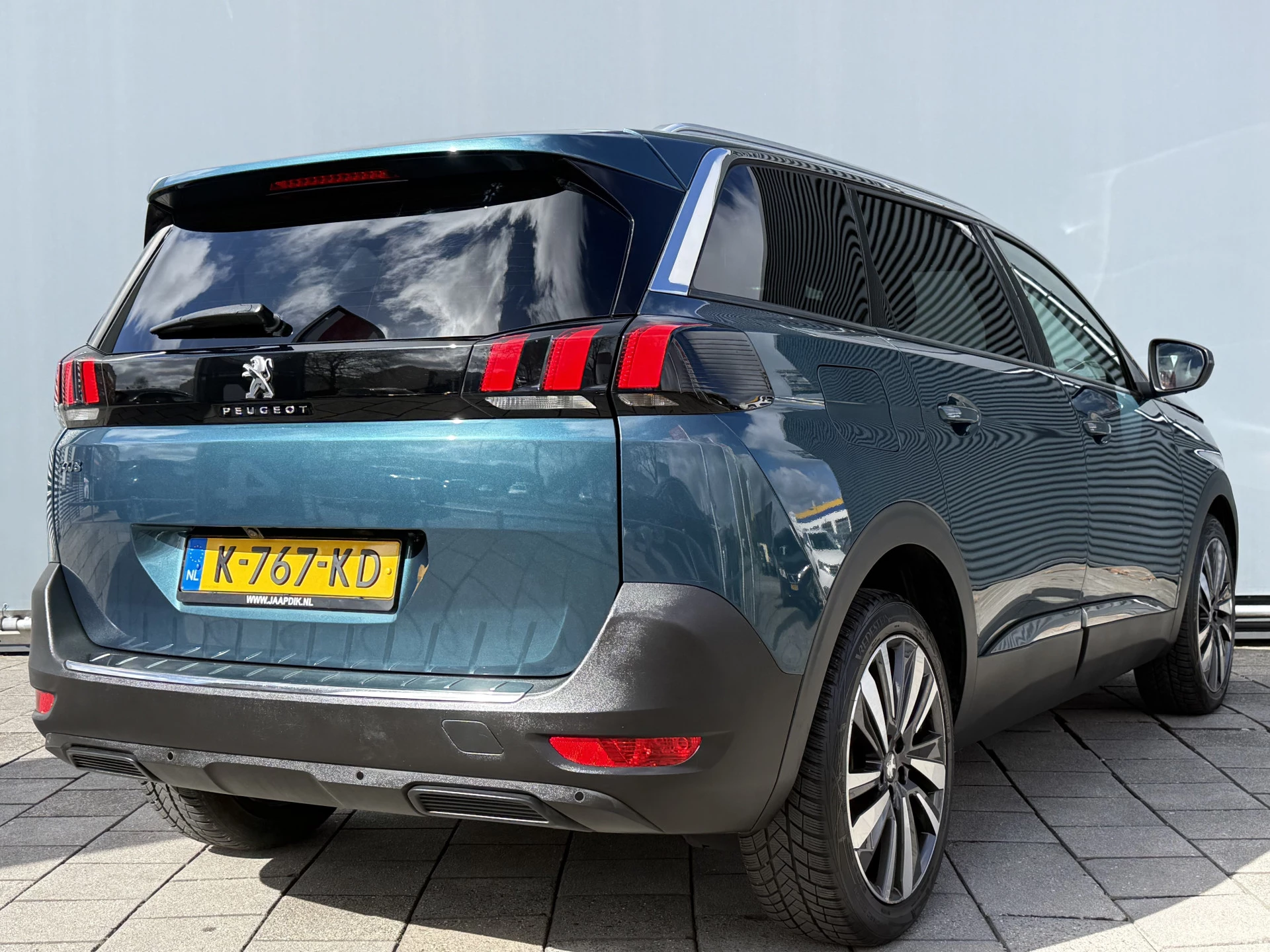 Hoofdafbeelding Peugeot 5008