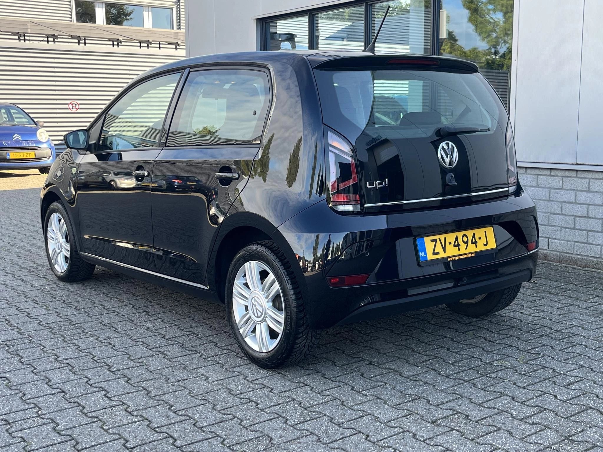 Hoofdafbeelding Volkswagen up!