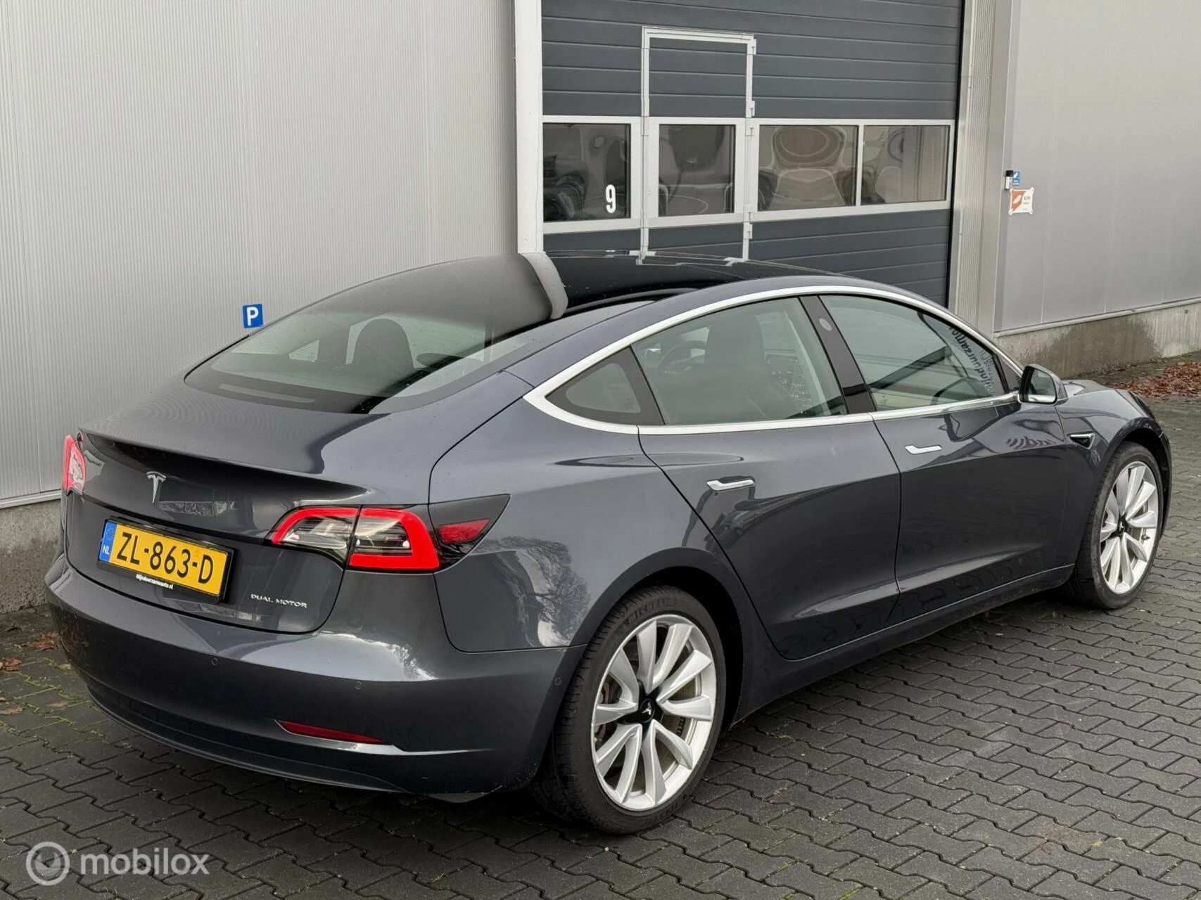 Hoofdafbeelding Tesla Model 3