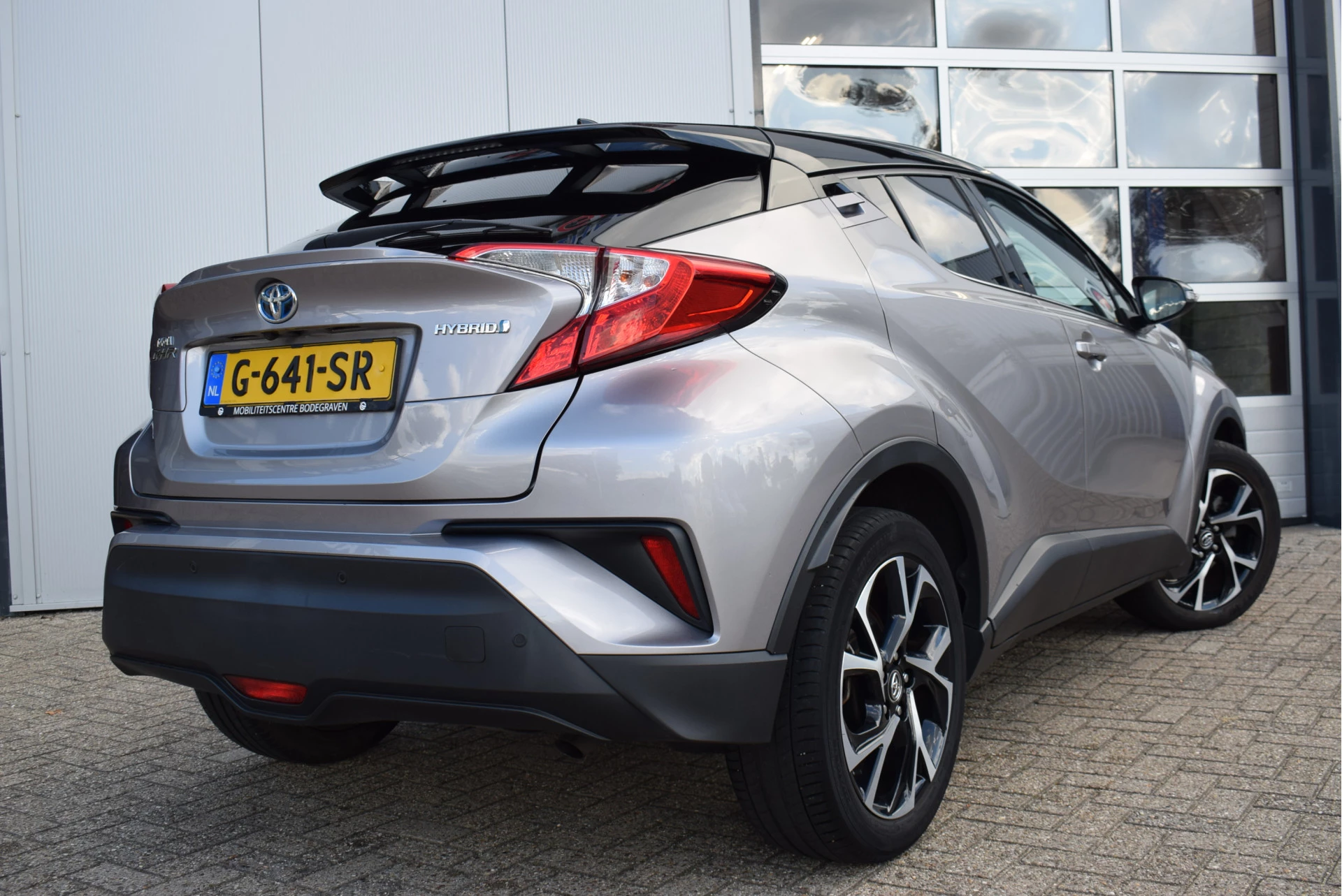 Hoofdafbeelding Toyota C-HR