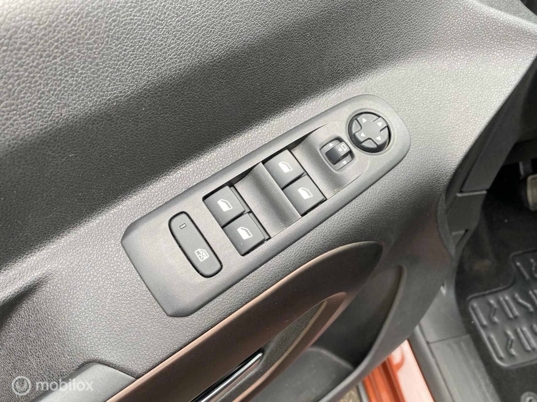 Hoofdafbeelding Peugeot Rifter