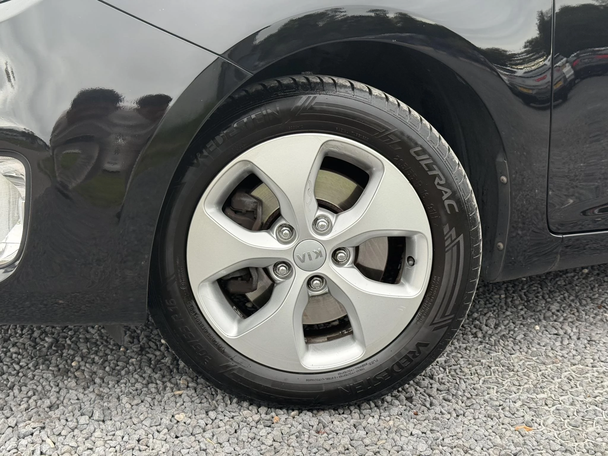 Hoofdafbeelding Kia Carens