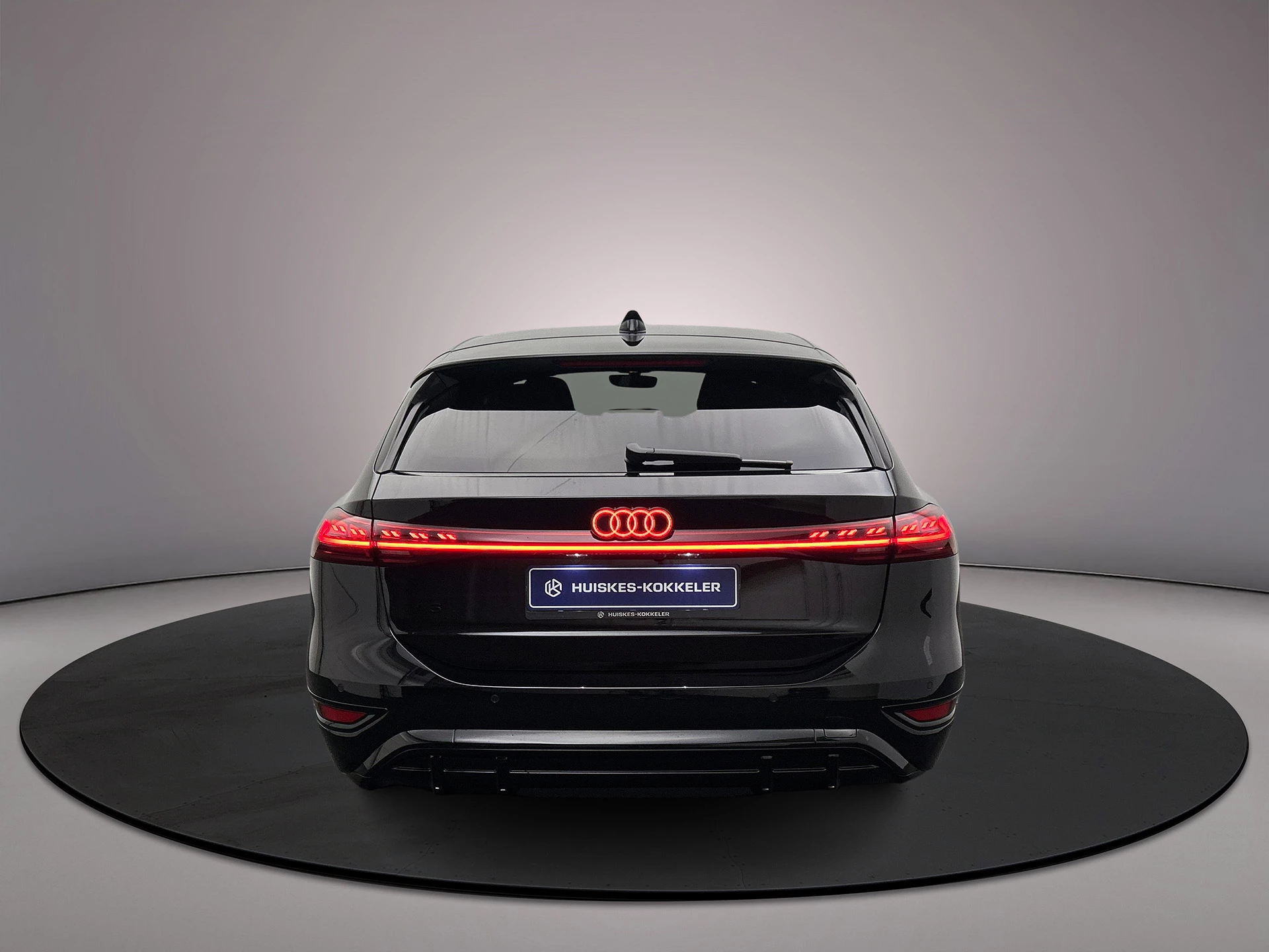 Hoofdafbeelding Audi A6 Avant e-tron