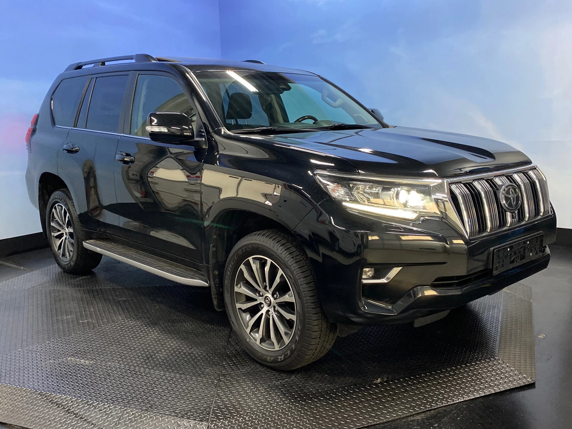 Hoofdafbeelding Toyota Land Cruiser