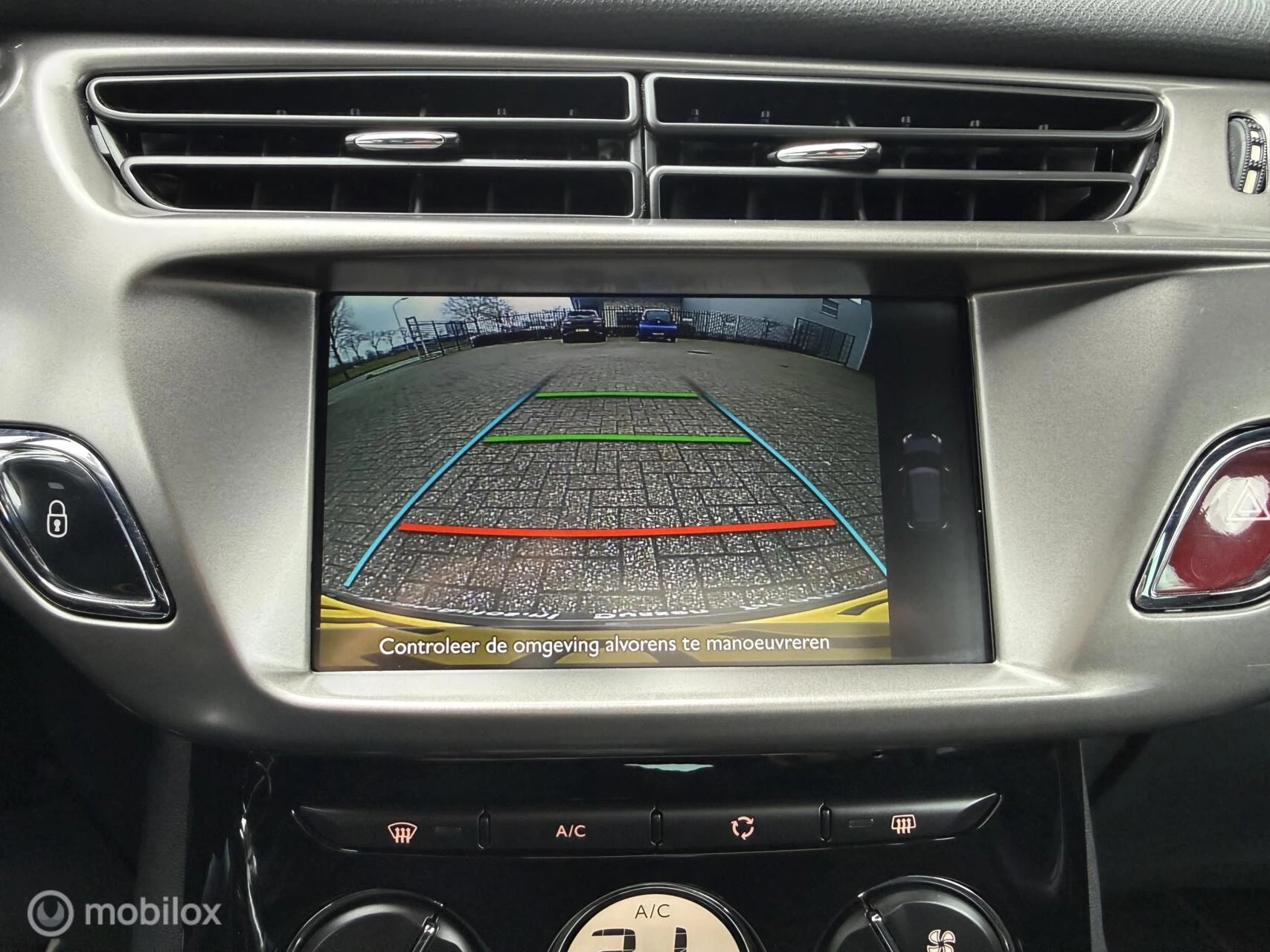 Hoofdafbeelding DS DS 3