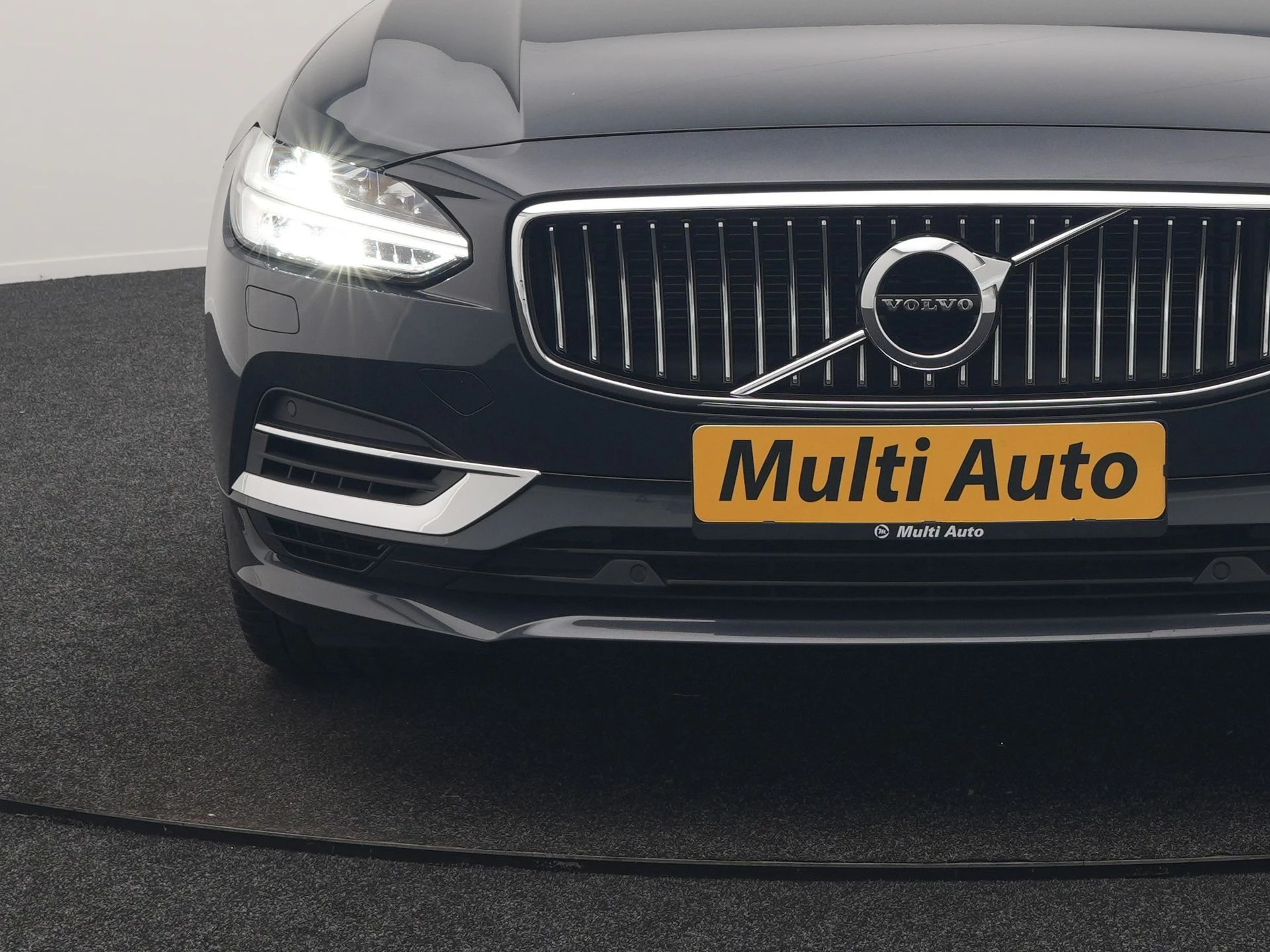 Hoofdafbeelding Volvo V90