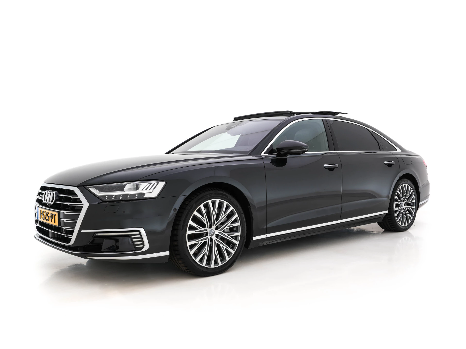 Hoofdafbeelding Audi A8