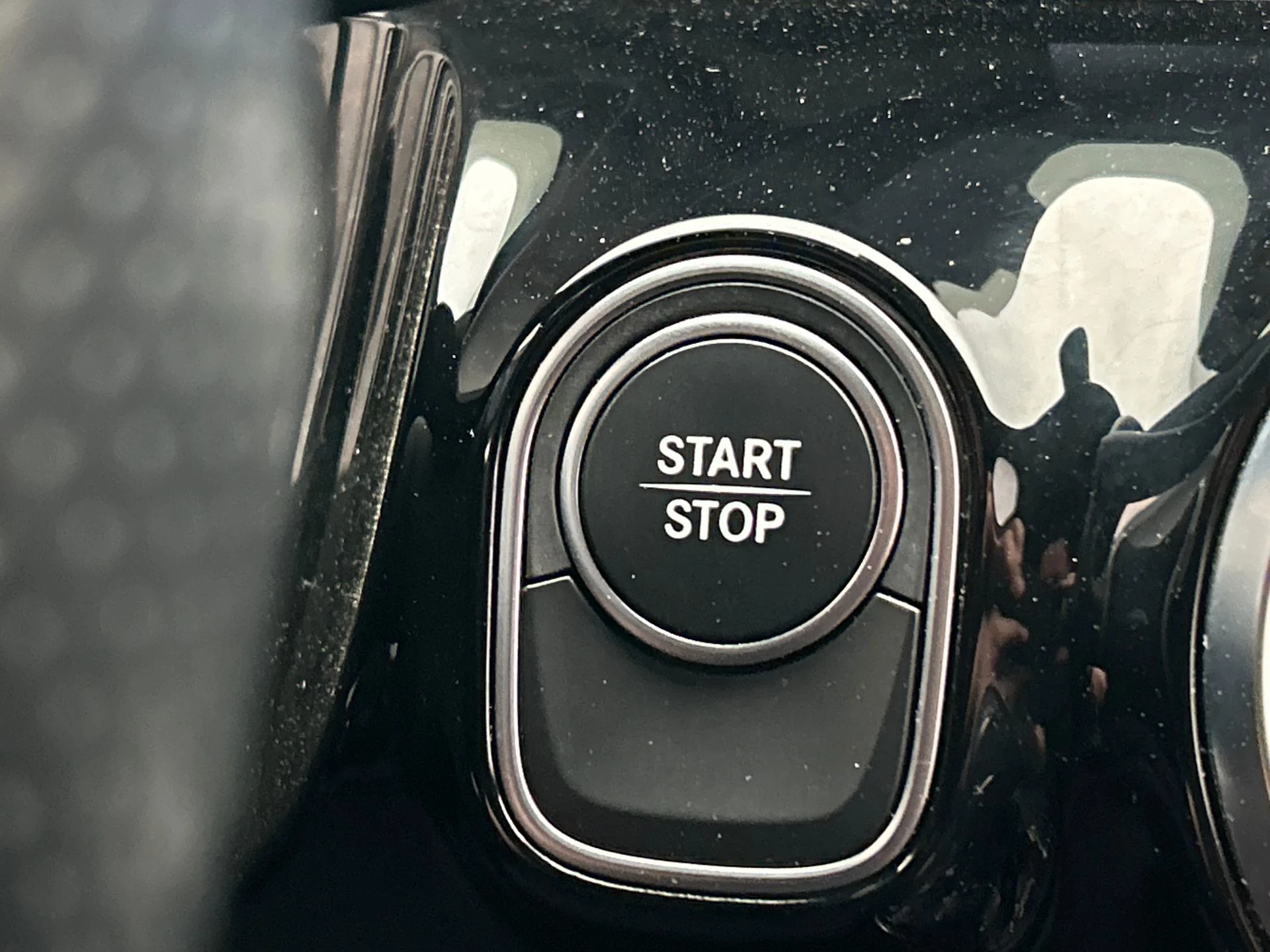 Hoofdafbeelding Mercedes-Benz EQA