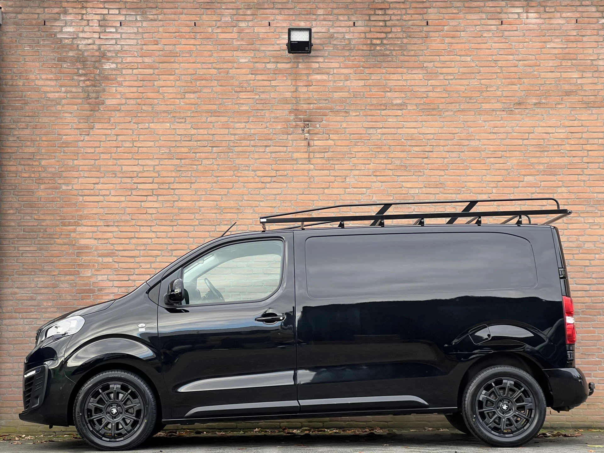 Hoofdafbeelding Peugeot Expert