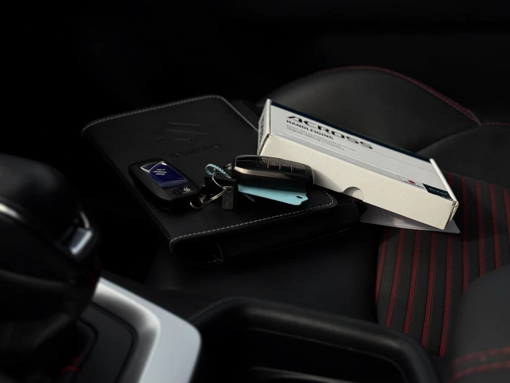 Hoofdafbeelding Suzuki Across