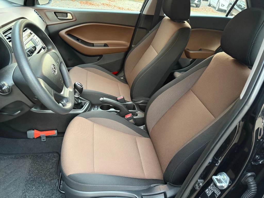 Hoofdafbeelding Hyundai i20