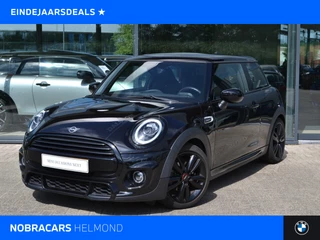 MINI Cooper Hatchback JCW / Comfort Access / Stoelverwarming / JCW Sportstoel / LED / Cruise Control / Navigatie