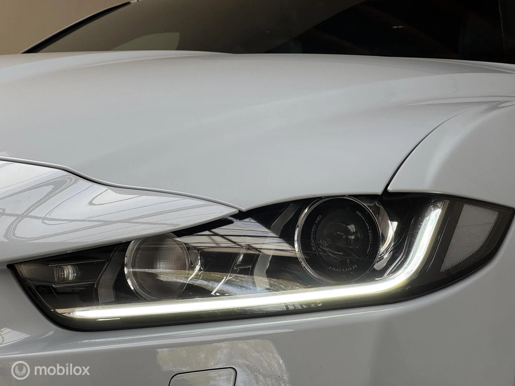 Hoofdafbeelding Jaguar XE